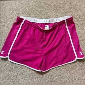 Women’s Under Armour Pink Shorts Size Large